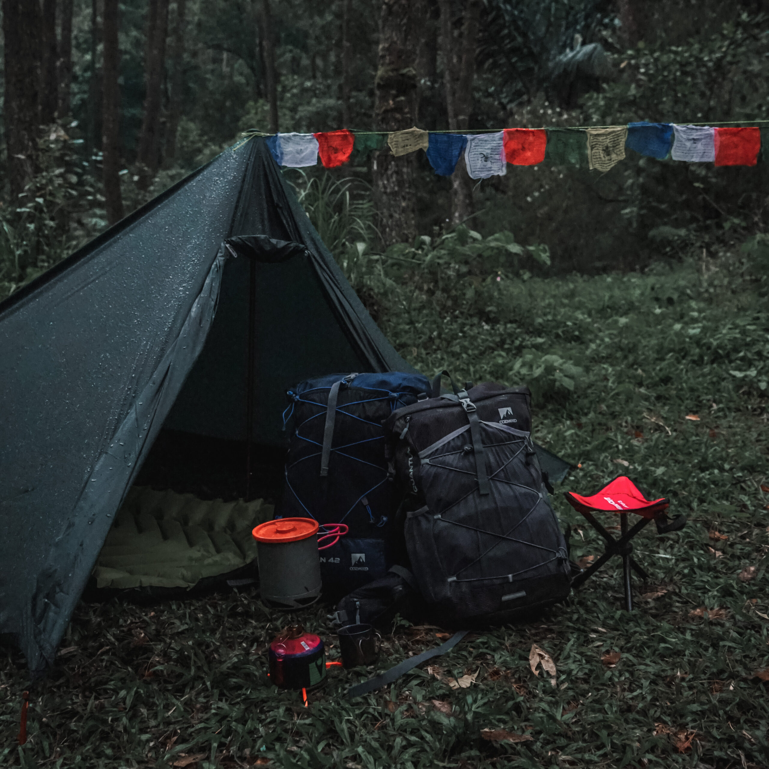 Sejarah Ultralight Hiking dan Prinsip Utamanya, Anda Wajib Tahu! 1 Gambar Sejarah Ultralight Hiking dan Prinsip Utamanya, Anda Wajib Tahu! 1